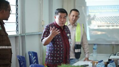 Kadis PU Cek Progres Pembangunan Stadion