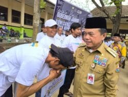 Bernilai Miliaran Rupiah, Gubernur Al Haris Serahkan Dumisake Pendidikan, Modal UMKM Hingga Bedah Rumah untuk Warga Tanjab Barat
