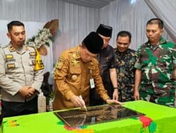 Al Haris Gubernur Jambi Resmikan Desa Persiapan Sungai Tebal