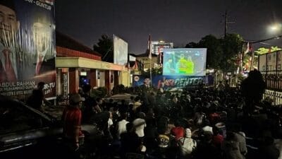 Seru, Nobar Indonesia vs Australia di Center Rahman – Guntur