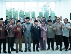 PAW Anggota BPD Desa Tenam Dilantik PJS Bupati Batang Hari