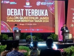 Debat Cagub, Al Haris Wibawa RH Cengengesan