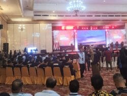 Teriakan Haris-Sani Lanjutkan Menggema di Lokasi Debat Kedua Pilgub Jambi 2024