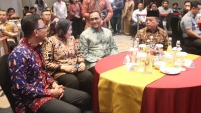 Al Haris Hadiri Pengukuhan Kepala OJK Provinsi Jambi