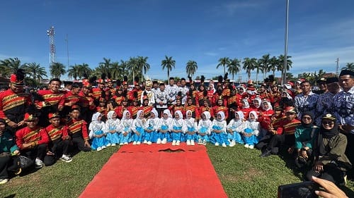 Gubernur Jambi Al Haris Pimpin Peringatan HUT ke-79 PGRI dan HGN 2024