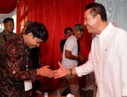 Nyoblos di TPS 006 Rengas Condong, Fadhil Ajak Masyarakat Gunakan Hak Pilih