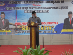 Pjs Gubernur Sudirman Serahkan Anugerah Penghargaan Produktivitas Siddhakarya Tingkat Provinsi Jambi