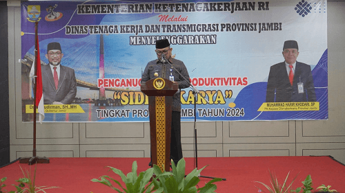 Pjs Gubernur Sudirman Serahkan Anugerah Penghargaan Produktivitas Siddhakarya Tingkat Provinsi Jambi