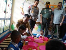 Launching Makan Bergizi Gratis, Gubernur Al Haris Pastikan Proses Lancar dan Menu Sehat untuk Anak
