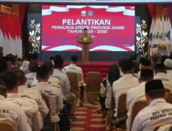 Gubernur Al Haris Harap APDESI Ujung Tombak Pembangunan Desa