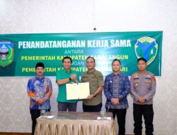 Bupati Fadhil Tandatangi Perjanjian Kersama Bersama Bupati Sarolangun