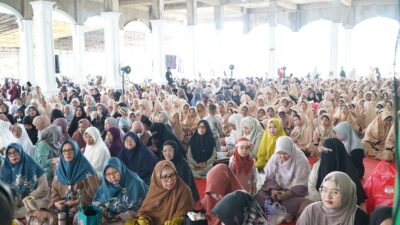 Gubernur Al Haris Hadiri Peringatan Maulid Nabi di Ponpes Kumpeh Daaru At-Tauhid