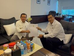 Gubernur Al Haris Antar Langsung Berkas Pengusulan PPPK Paruh Waktu ke Kementerian PANRB
