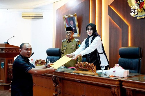 Waka I Pimpin Paripurna Penyampaian Nota Pengantar Ranperda Tentang Penyertaan Modal Perumda Air Minum Tirta
