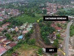 Warga Tuding Banjir Akibat Proyek Jalan Khusus, PT SAS: RT 03 Aur Kenali Sudah Sering Banjir Sebelum Kita Ada