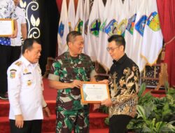 Danrem 042/Gapu Hadiri Penyerahan Penghargaan K3 tingkat Provinsi Jambi