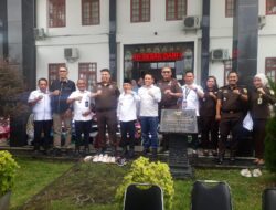 Peringati HAKORDIA, Kajari Batang Hari Gelar Bakti Sosial