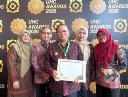 Pemkot Jambi Raih Penghargaan Universal Health Coverage, Maulana Tegaskan Komitmen Layanan Kesehatan untuk Seluruh Warga