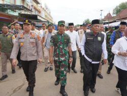 Danrem 042/Gapu dan Wakil Gubernur Jambi Turun ke Pasar Angso Duo, Pastikan Stok dan Harga Bapok Aman Jelang Ramadhan