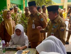 Gubernur Al Haris Tinjau Pelaksanaan Tes Kompetensi Akademik SMP di Kota Jambi, Tekankan Pemerataan Mutu Pendidikan