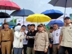 Wamentan Pimpin Gerakan Tanam Padi di Batang Hari, Dorong Percepatan Swasembada Pangan