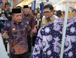 Gubernur Al Haris Ajak Masyarakat Membumikan Ekonomi Syariah