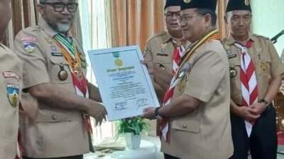 Maulana Raih Penghargaan Tokoh Pramuka, Ini Peran Besarnya di Kota Jambi