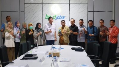 Komisi I DPRD Provinsi Jambi Laksanakan Studi Banding Inovasi Daerah ke Jawa Barat