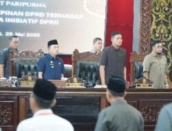 Gubernur Al Haris Hadiri Rapat Paripurna DPRD: Dukung Penguatan Ranperda Inisiatif Dewan