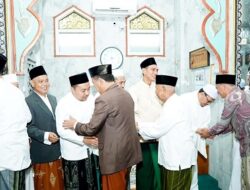 Ketua DPRD Batang Hari Bersama Bupati Laksanakan Sholat Idul Fitri 1447 H di Masjid Al Muhajirin