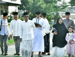 Wabup Batang Hari H. Bakhtiar Gelar Silaturahmi Usai Sholat Idul Adha di Masjid Al Barokah