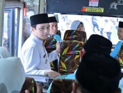 Wakil Wali Kota Jambi Lepas Keberangkatan Haji 2026: Fokus Jaga Kesehatan dan Kekompakan