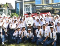 Wawako Jambi Diza Hazra Aljosha: Pendidikan dan Otonomi Daerah Adalah Kunci Indonesia Emas 2045