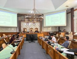 Panja DPRD Muaro Jambi Bahas Raperda Kode Etik